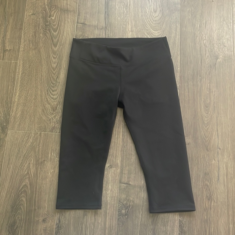 Fabletics High Waisted Leggings, Size S